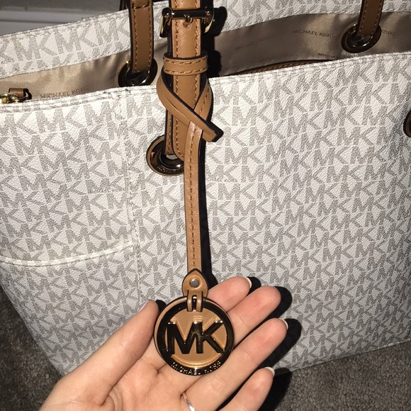 Michael Kors bag - Picture 5 of 5